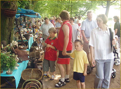 08.08.2004 r. - MUZEUM ROLNICTWA W CIECHANOWCU...